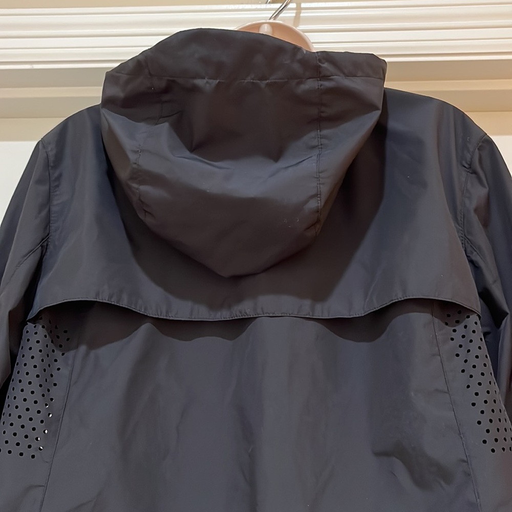 NWOT Traj3ctory Windbraker Size L - Picture 7 of 9